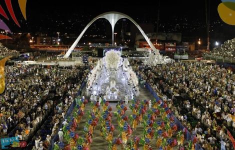 Cadeiras de Pista Carnaval do Rio - Marquês de Sapucaí - Ticket Rio Ingresso Fácil
